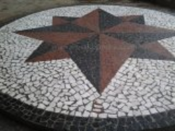Mosaico em Pedra Portuguesa