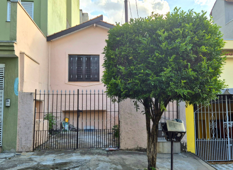 Terreno com Casa Antiga em Camilópolis Santo André SP